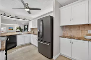 9170 SW 14th St, Boca Raton, FL 33428 - Photo 2