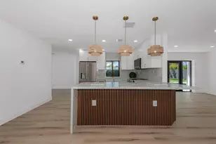 4721 Bayview Dr, Fort Lauderdale, FL 33308 - Photo 8