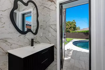 4721 Bayview Drive, Fort Lauderdale, FL 33308 - Photo 24