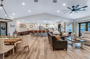 462 NW 113th Terrace, Coral Springs, FL 33071 - Photo 6