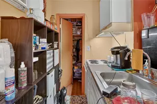 154 NW 67th St, Miami, FL 33150 - Photo 22