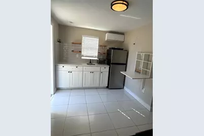 299 SE 12th Avenue, Deerfield Beach, FL 33441 - Photo 4