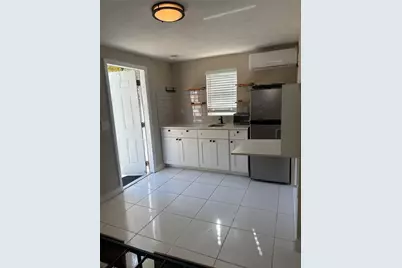 299 SE 12th Avenue, Deerfield Beach, FL 33441 - Photo 2