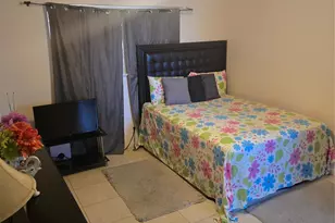 [Address not provided], Lauderdale Lakes, FL 33313 - Photo 8