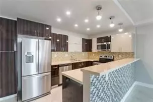 19380 Collins Ave, North Miami Beach, FL 33160 - Photo 4