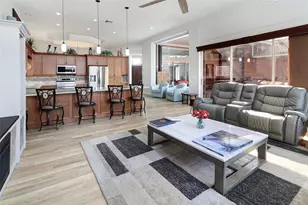 10727 NW 51st St, Coral Springs, FL 33076 - Photo 14