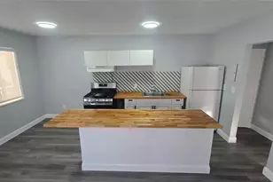 7725 Harding Ave, North Bay Village, FL 33141 - Photo 4