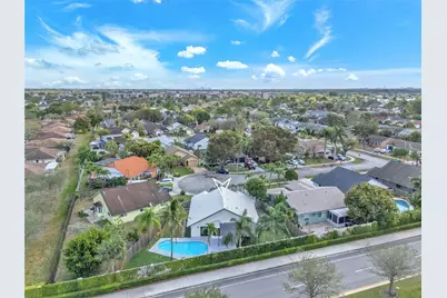 2831 NW 111th Avenue, Sunrise, FL 33322 - Photo 42