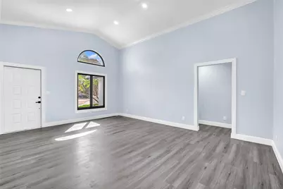 2831 NW 111th Avenue, Sunrise, FL 33322 - Photo 12