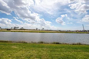 13528 SW Starkissed Ln, Port Saint Lucie, FL 34987 - Photo 32