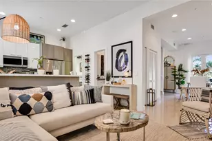 816 NE 7th St, Fort Lauderdale, FL 33004 - Photo 14