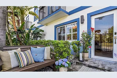 816 NE 7th Street, Dania Beach, FL 33004 - Photo 2