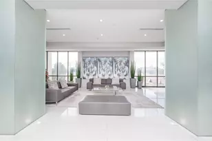 20379 W Country Club Dr, Aventura, FL 33180 - Photo 10