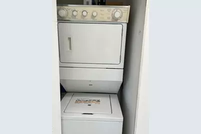 9511 Weldon Circle #412, Fort Lauderdale, FL 33321 - Photo 6