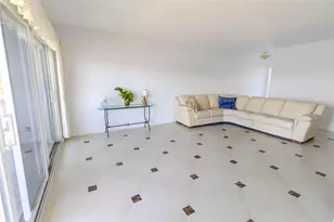 1201 S Riverside Dr S, Pompano Beach, FL 33062 - Photo 20