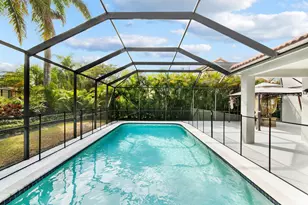 1204 Camellia Cir, Weston, FL 33326 - Photo 12