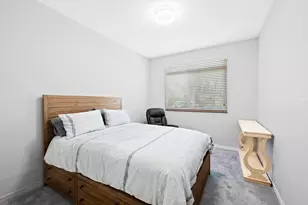 1204 Camellia Cir, Weston, FL 33326 - Photo 16