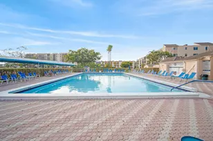 6866 Huntington Ln, Delray Beach, FL 33446 - Photo 50