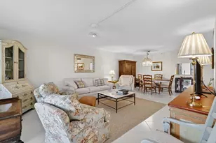 6866 Huntington Ln, Delray Beach, FL 33446 - Photo 12