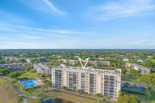 6866 Huntington Ln, Delray Beach, FL 33446 - Photo 36