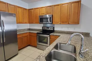 4625 NW 58th St, Tamarac, FL 33319 - Photo 6