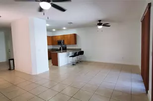 4625 NW 58th St, Tamarac, FL 33319 - Photo 4