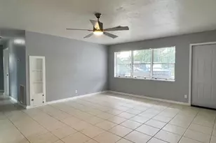 2172 SW 37th Terrace, Fort Lauderdale, FL 33312 - Photo 2