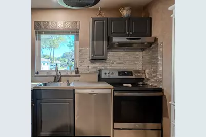 3641 SW Natura Avenue #3641 B, Deerfield Beach, FL 33441 - Photo 4