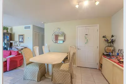 3641 SW Natura Avenue #3641 B, Deerfield Beach, FL 33441 - Photo 6