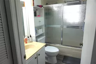 357 N Rock Island Rd, Margate, FL 33063 - Photo 8