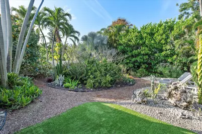 1769 NE 38th Street, Fort Lauderdale, FL 33334 - Photo 24