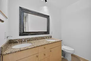 316 NW 24th St, Wilton Manors, FL 33311 - Photo 14