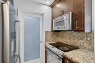 316 NW 24th St, Wilton Manors, FL 33311 - Photo 8