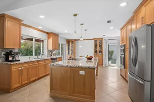 10920 NW 17th Pl, Coral Springs, FL 33071 - Photo 8