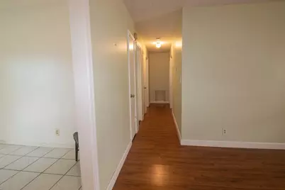 6860 Broadmoor, Pompano Beach, FL 33068 - Photo 6