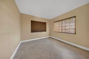 258 Basin Dr, Fort Lauderdale, FL 33308 - Photo 58