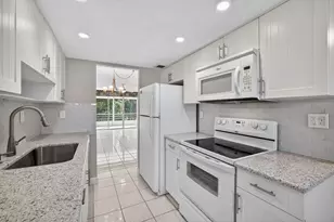 4898 NW 29th Ct, Lauderdale Lakes, FL 33313 - Photo 24