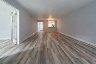 6061 N Falls Cir Dr, Lauderhill, FL 33319 - Photo 8