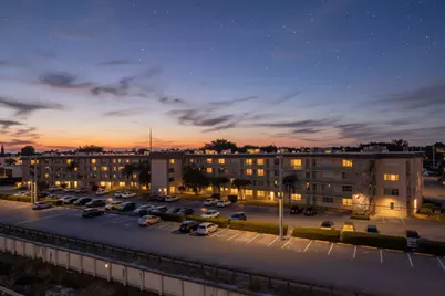 300 Village Green Circle #210, Palm Springs, FL 33461 - Photo 4