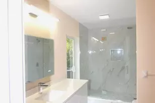 1881 SW 112th Ave, Davie, FL 33324 - Photo 12