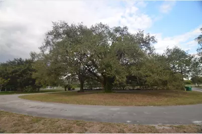 1881 SW 112th Avenue, Davie, FL 33324 - Photo 28