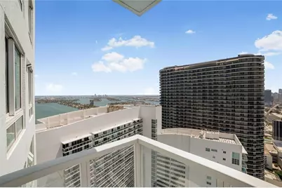 1900 N Bayshore Drive #4411, Miami, FL 33132 - Photo 22