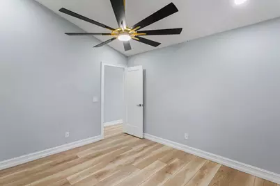 2098 SE Floresta Drive, Port Saint Lucie, FL 34984 - Photo 4