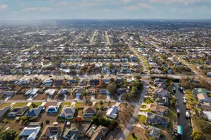2098 SE Floresta Dr, Port Saint Lucie, FL 34984 - Photo 54