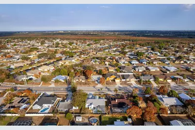 2098 SE Floresta Drive, Port Saint Lucie, FL 34984 - Photo 48