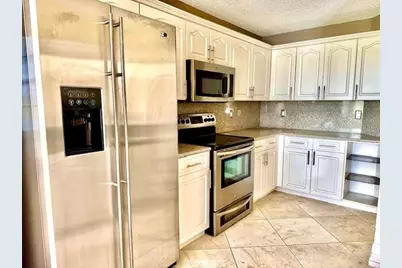 301 SW 158th Terrace #203, Pembroke Pines, FL 33027 - Photo 8