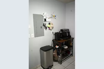 1647 W 72nd Street, Hialeah, FL 33014 - Photo 14