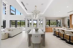 3716 Embassy Dr, West Palm Beach, FL 33401 - Photo 10