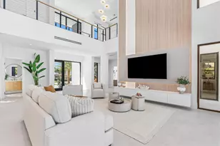 3716 Embassy Dr, West Palm Beach, FL 33401 - Photo 2