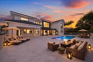 3716 Embassy Dr, West Palm Beach, FL 33401 - Photo 2